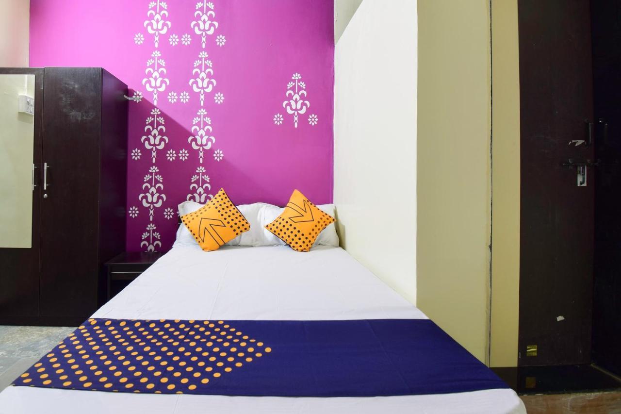 Spot On 66795 Hotel Abhijeet Otur Exterior foto