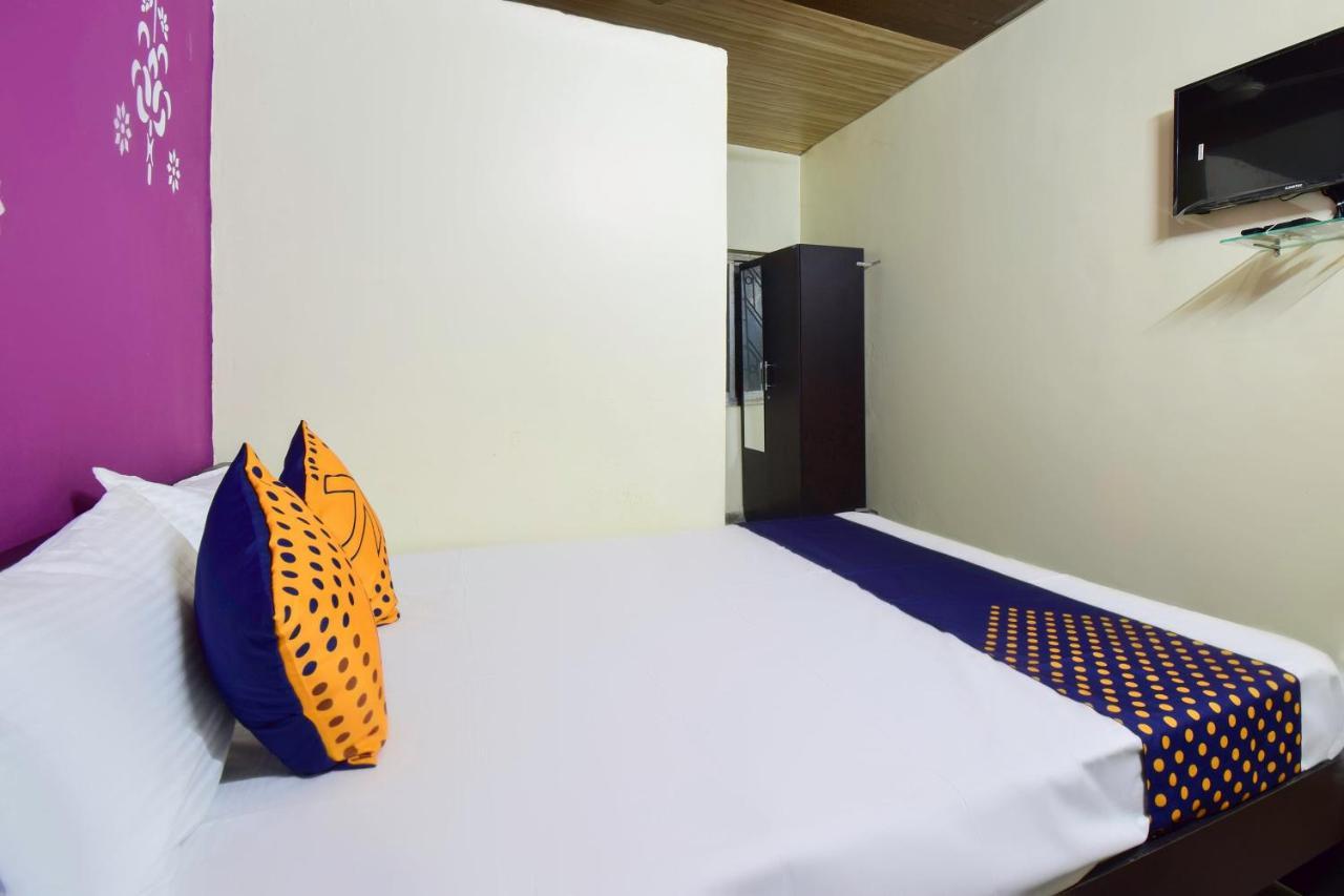 Spot On 66795 Hotel Abhijeet Otur Exterior foto